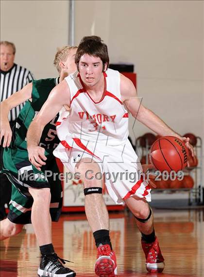 Thumbnail 3 in Elliot Christian vs. Victory Christian (Viking Classic) photogallery.