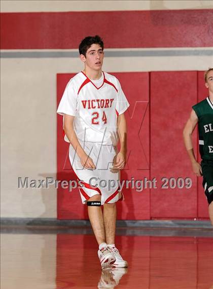Thumbnail 2 in Elliot Christian vs. Victory Christian (Viking Classic) photogallery.