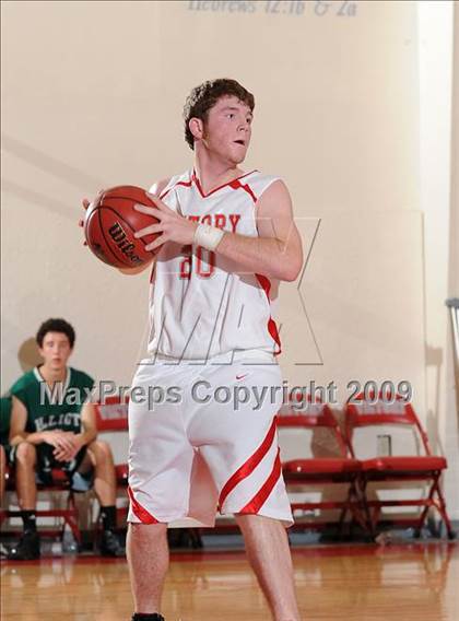 Thumbnail 2 in Elliot Christian vs. Victory Christian (Viking Classic) photogallery.
