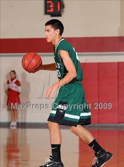 Thumbnail 3 in Elliot Christian vs. Victory Christian (Viking Classic) photogallery.