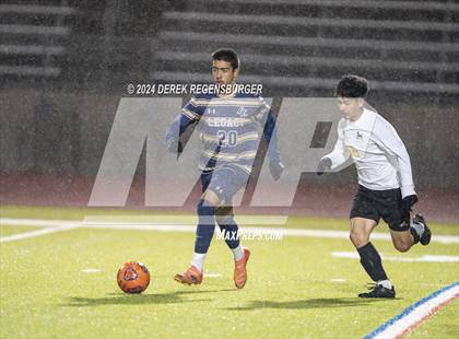 Thumbnail 3 in Fort Collins vs Legacy (CHSAA 5A Round 1) photogallery.