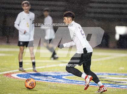 Thumbnail 3 in Fort Collins vs Legacy (CHSAA 5A Round 1) photogallery.