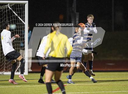Thumbnail 3 in Fort Collins vs Legacy (CHSAA 5A Round 1) photogallery.