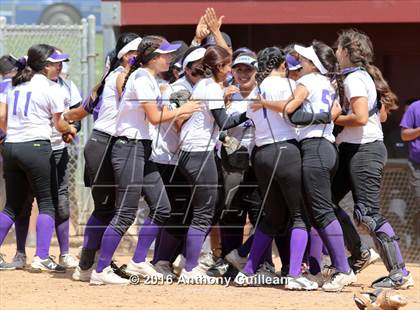 Thumbnail 2 in Chavez vs. South East (CIF LA City Section D2 Final) photogallery.