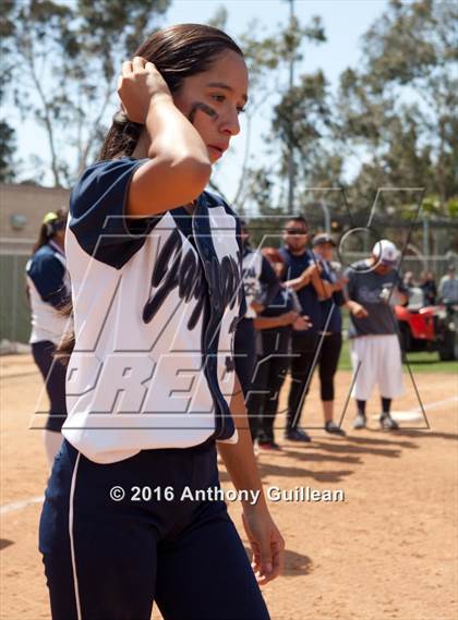 Thumbnail 2 in Chavez vs. South East (CIF LA City Section D2 Final) photogallery.