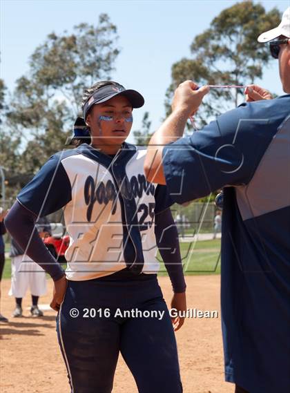 Thumbnail 1 in Chavez vs. South East (CIF LA City Section D2 Final) photogallery.