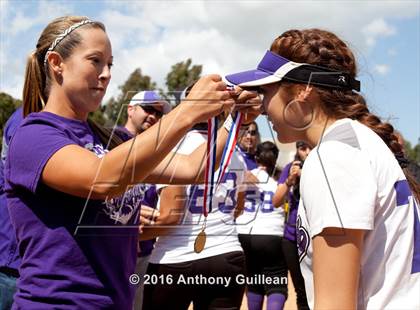 Thumbnail 2 in Chavez vs. South East (CIF LA City Section D2 Final) photogallery.