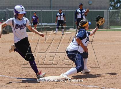 Thumbnail 3 in Chavez vs. South East (CIF LA City Section D2 Final) photogallery.