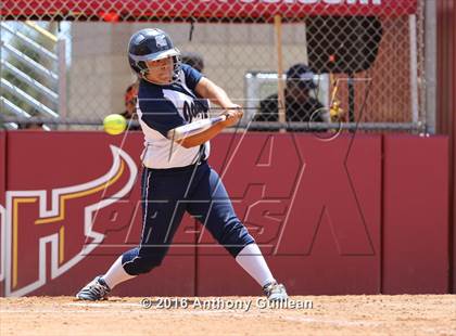 Thumbnail 2 in Chavez vs. South East (CIF LA City Section D2 Final) photogallery.