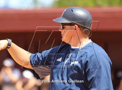 Thumbnail 1 in Chavez vs. South East (CIF LA City Section D2 Final) photogallery.
