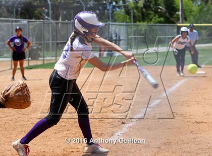 Thumbnail 1 in Chavez vs. South East (CIF LA City Section D2 Final) photogallery.
