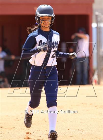 Thumbnail 3 in Chavez vs. South East (CIF LA City Section D2 Final) photogallery.