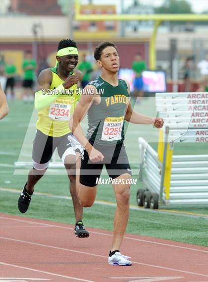 Thumbnail 3 in 51st Annual Arcadia Invitational (Boys 800 Meter Run) photogallery.