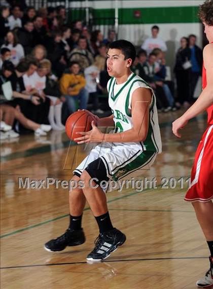 Thumbnail 2 in Siren vs. Luck photogallery.