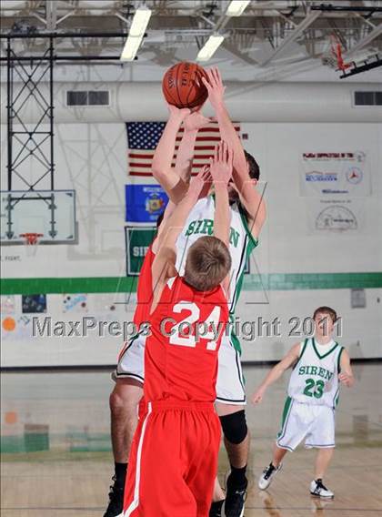 Thumbnail 1 in Siren vs. Luck photogallery.