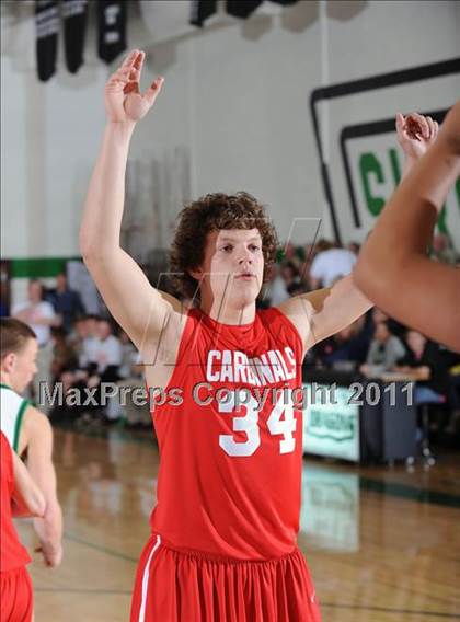 Thumbnail 3 in Siren vs. Luck photogallery.