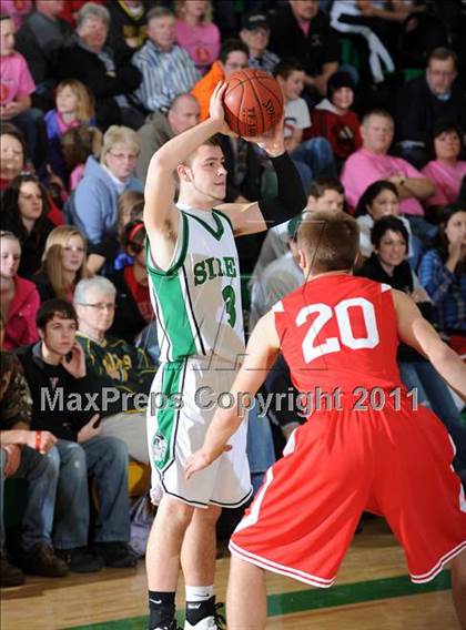 Thumbnail 1 in Siren vs. Luck photogallery.