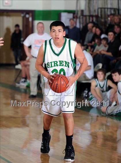 Thumbnail 3 in Siren vs. Luck photogallery.