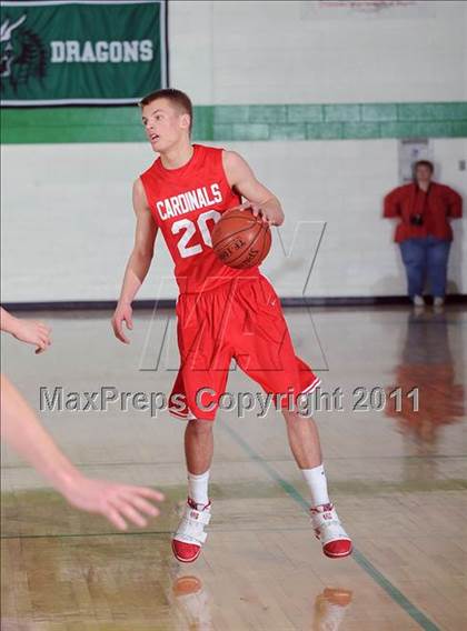 Thumbnail 2 in Siren vs. Luck photogallery.