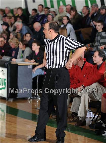 Thumbnail 2 in Siren vs. Luck photogallery.