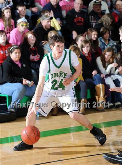 Thumbnail 2 in Siren vs. Luck photogallery.