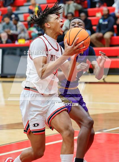 Thumbnail 3 in Jones County @ Dutchtown (Region 2-AAAAA Tournament) photogallery.