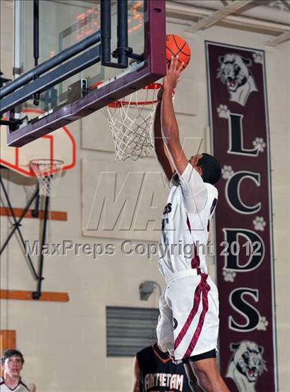 Thumbnail 3 in Antietam vs. Lancaster Country Day photogallery.