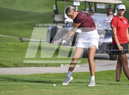 Thumbnail 1 in Yorktown Invitational photogallery.