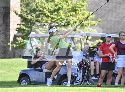 Thumbnail 1 in Yorktown Invitational photogallery.