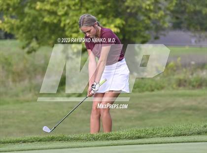 Thumbnail 1 in Yorktown Invitational photogallery.