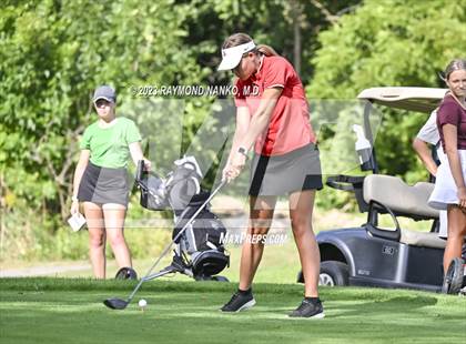 Thumbnail 3 in Yorktown Invitational photogallery.