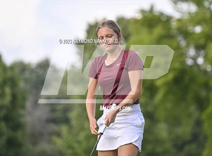 Thumbnail 1 in Yorktown Invitational photogallery.