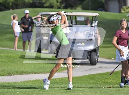 Thumbnail 2 in Yorktown Invitational photogallery.