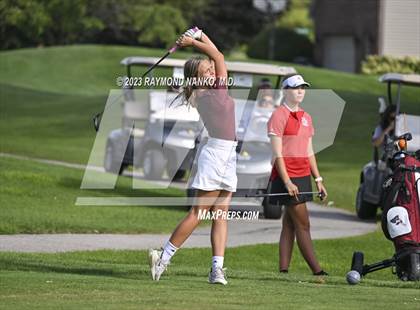 Thumbnail 1 in Yorktown Invitational photogallery.