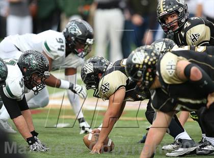 Thumbnail 3 in Cedar Park vs. Calhoun (UIL 4A Division 2 Regional Playoff) photogallery.
