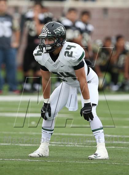 Thumbnail 2 in Cedar Park vs. Calhoun (UIL 4A Division 2 Regional Playoff) photogallery.