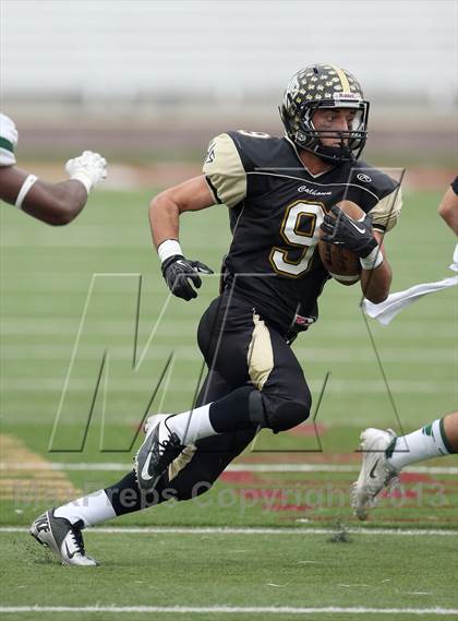 Thumbnail 2 in Cedar Park vs. Calhoun (UIL 4A Division 2 Regional Playoff) photogallery.