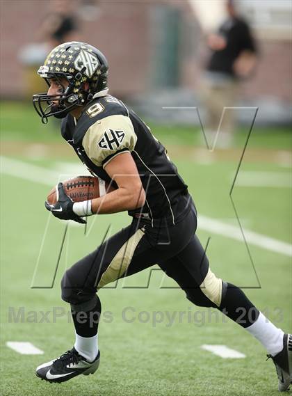 Thumbnail 2 in Cedar Park vs. Calhoun (UIL 4A Division 2 Regional Playoff) photogallery.