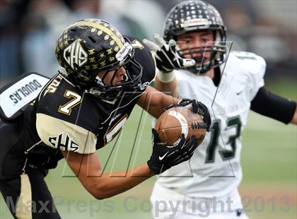 Thumbnail 2 in Cedar Park vs. Calhoun (UIL 4A Division 2 Regional Playoff) photogallery.