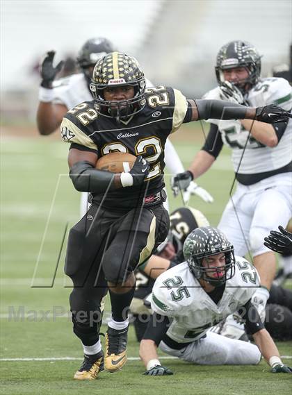 Thumbnail 3 in Cedar Park vs. Calhoun (UIL 4A Division 2 Regional Playoff) photogallery.