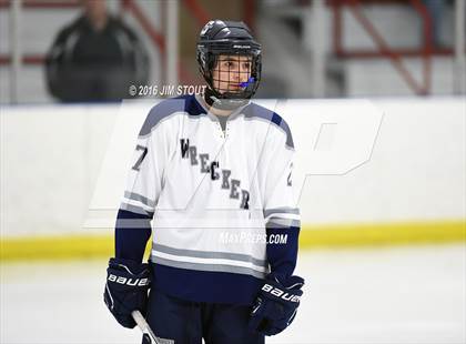 Thumbnail 3 in Lyman Hall/H-K/Coginchaug vs. SWS (Milford Holiday Jamboree) photogallery.