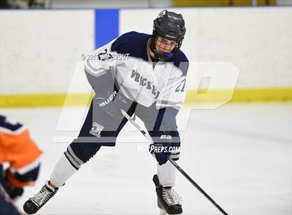 Thumbnail 2 in Lyman Hall/H-K/Coginchaug vs. SWS (Milford Holiday Jamboree) photogallery.