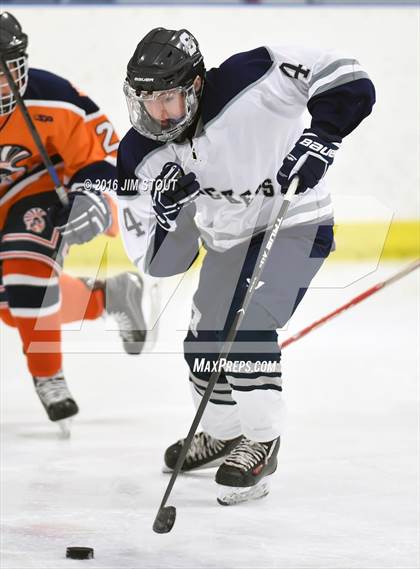 Thumbnail 1 in Lyman Hall/H-K/Coginchaug vs. SWS (Milford Holiday Jamboree) photogallery.
