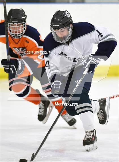 Thumbnail 2 in Lyman Hall/H-K/Coginchaug vs. SWS (Milford Holiday Jamboree) photogallery.
