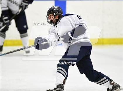 Thumbnail 2 in Lyman Hall/H-K/Coginchaug vs. SWS (Milford Holiday Jamboree) photogallery.