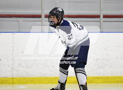 Thumbnail 1 in Lyman Hall/H-K/Coginchaug vs. SWS (Milford Holiday Jamboree) photogallery.