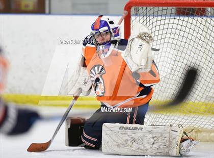 Thumbnail 1 in Lyman Hall/H-K/Coginchaug vs. SWS (Milford Holiday Jamboree) photogallery.