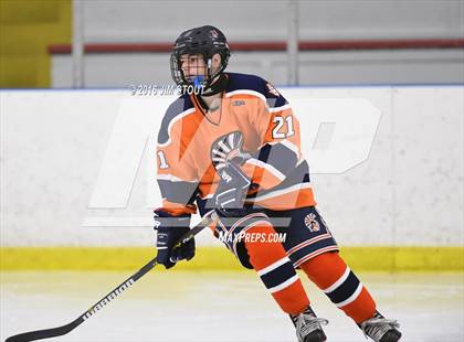Thumbnail 2 in Lyman Hall/H-K/Coginchaug vs. SWS (Milford Holiday Jamboree) photogallery.