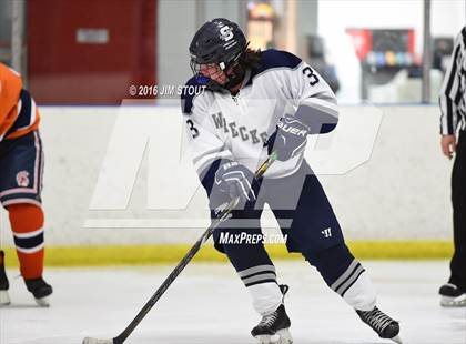 Thumbnail 3 in Lyman Hall/H-K/Coginchaug vs. SWS (Milford Holiday Jamboree) photogallery.