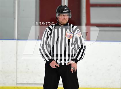Thumbnail 1 in Lyman Hall/H-K/Coginchaug vs. SWS (Milford Holiday Jamboree) photogallery.